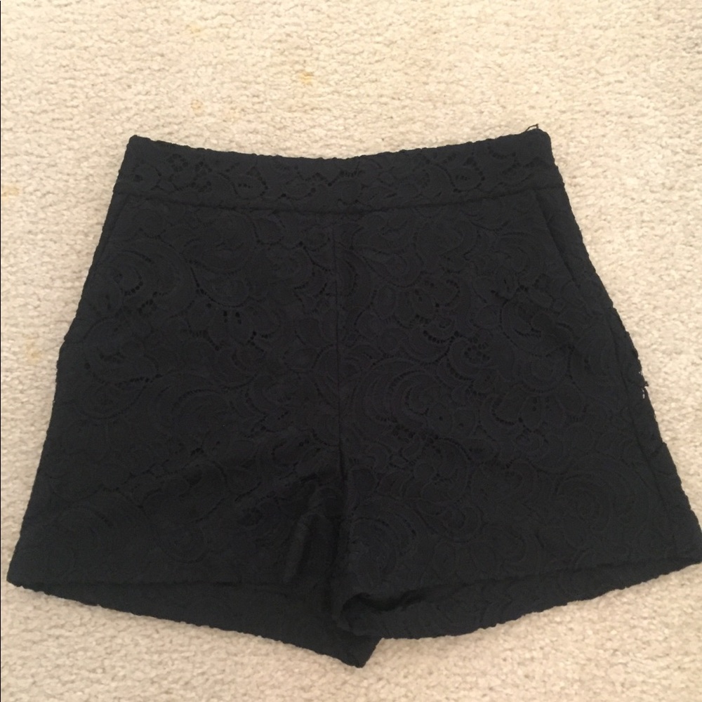 Express black lace shorts size XS